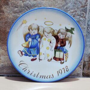 Schmid Hummel Christmas 1978 Heavenly Trio Decorative Wall Hanging Plate